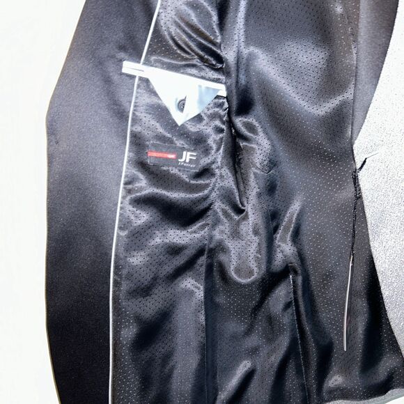 J. Ferrar Blazer Suit Jacket Silver Shine Wrinkle Recovery Stretch 36 Sport Coat - Picture 9 of 11
